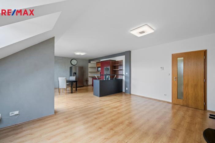 Prodej bytu 2+kk, Opatovice nad Labem, Neplachova, 100 m2