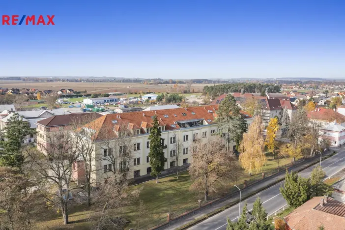 Prodej bytu 2+kk, Opatovice nad Labem, Neplachova, 100 m2