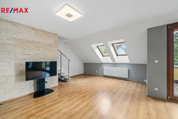 Prodej bytu 2+kk, Opatovice nad Labem, Neplachova, 100 m2