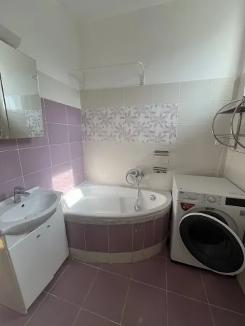 Pronájem bytu 2+1, Olomouc - Nové Sady, Rooseveltova, 72 m2