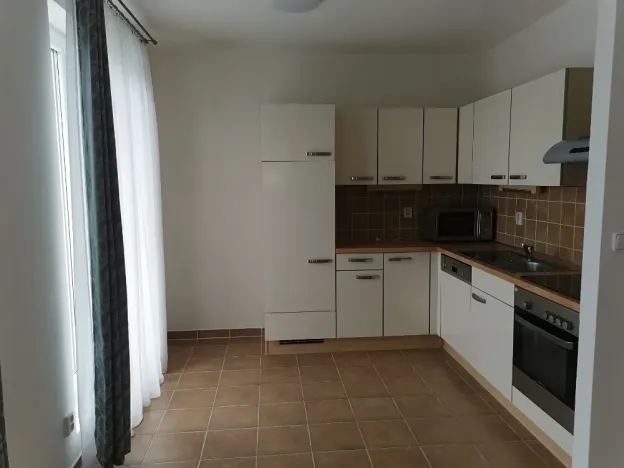 Pronájem bytu 2+kk, Praha - Černý Most, Cíglerova, 55 m2