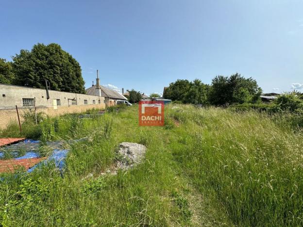 Prodej pozemku pro bydlení, Olomouc - Chválkovice, Selské nám., 2052 m2