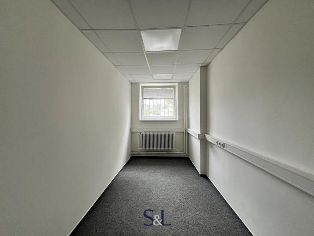 Pronájem obchodního prostoru, Liberec, Partyzánská, 95 m2