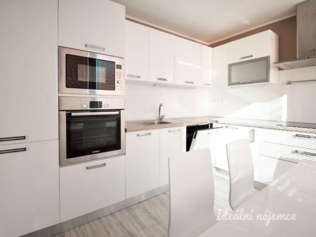 Pronájem bytu 3+1, Brno - Bystrc, Teyschlova, 78 m2