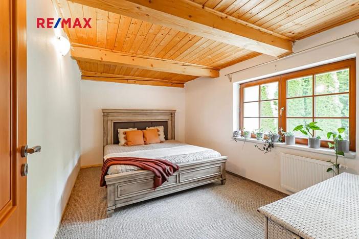 Prodej rodinného domu, Zbiroh, 180 m2