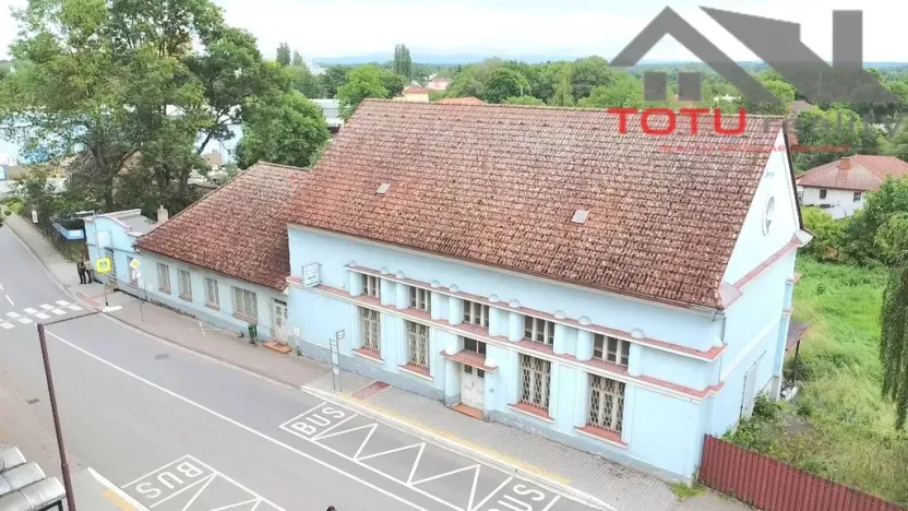 Prodej obchodního prostoru, Předměřice nad Labem, Obránců míru, 1100 m2