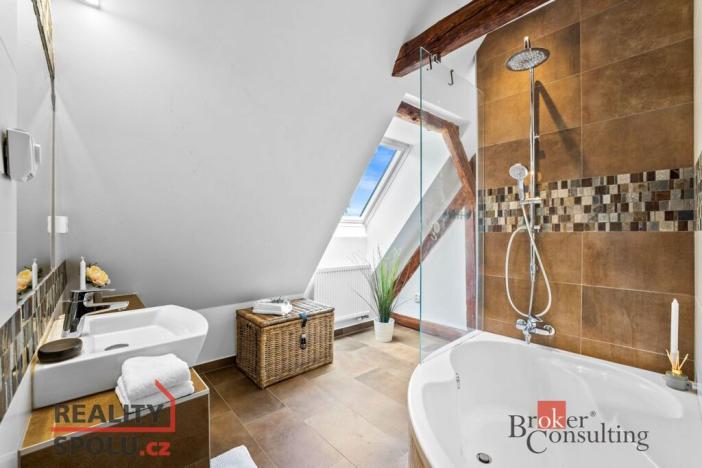 Prodej rodinného domu, Litíč - Nouzov, 620 m2