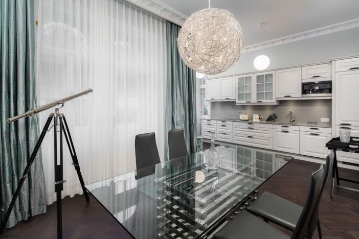 Prodej atypického bytu, Karlovy Vary, Vřídelní, 94 m2