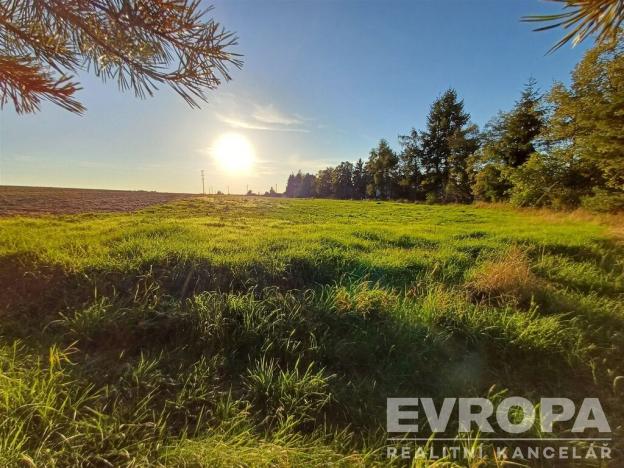 Prodej pozemku pro bydlení, Okrouhlo, 900 m2