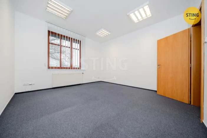 Pronájem kanceláře, Ostrava, Vrázova, 100 m2