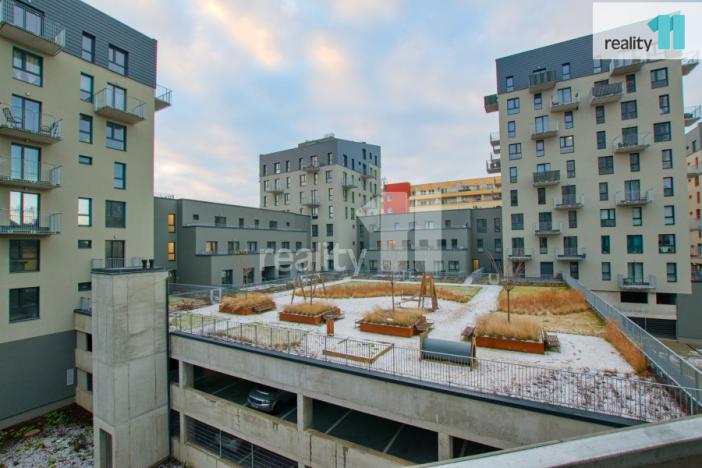 Pronájem bytu 1+kk, Liberec - Liberec III-Jeřáb, U Nisy, 33 m2