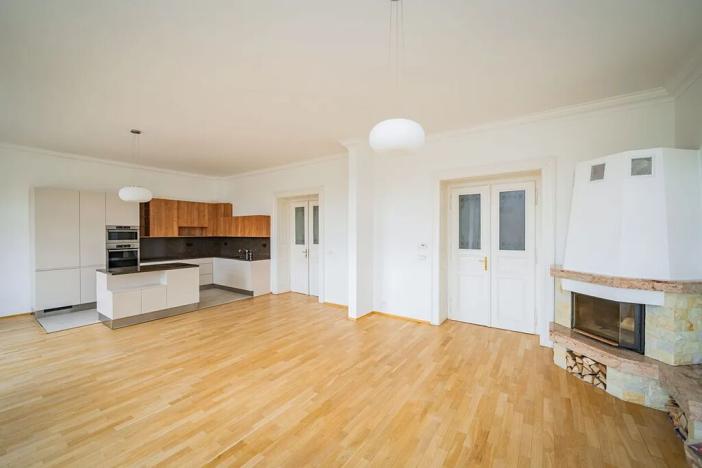 Pronájem bytu 4+kk, Praha - Nové Město, Na Moráni, 153 m2