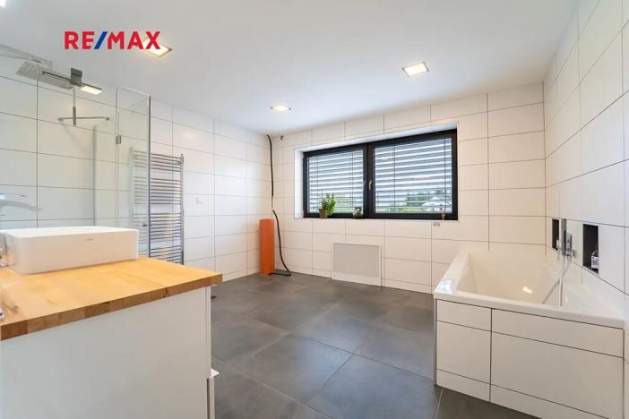 Prodej rodinného domu, Volárna, 188 m2