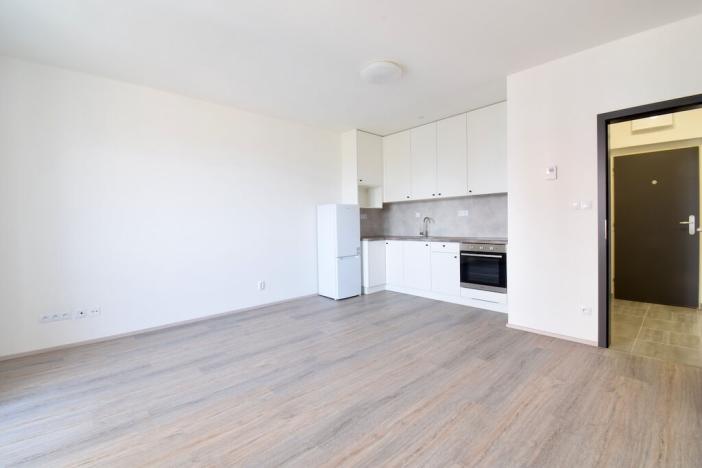Pronájem bytu 2+kk, Brno - Žebětín, Novodvorská, 45 m2