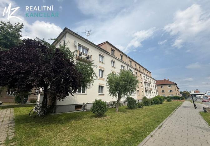 Prodej bytu 2+1, Olomouc - Hejčín, Ladova, 59 m2