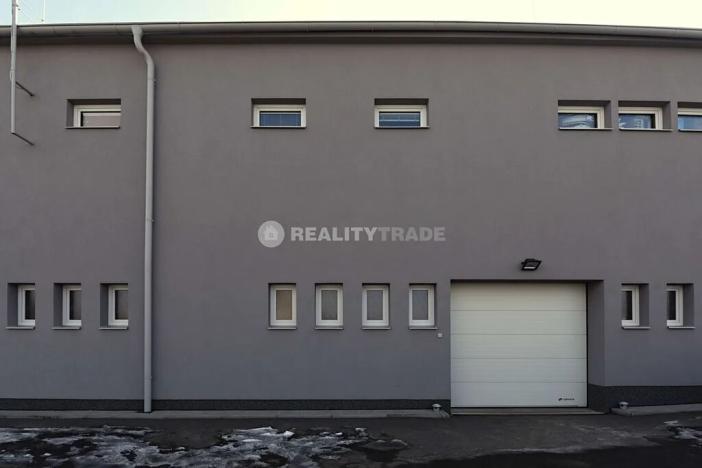 Pronájem obchodního prostoru, Strakonice, Povážská, 252 m2