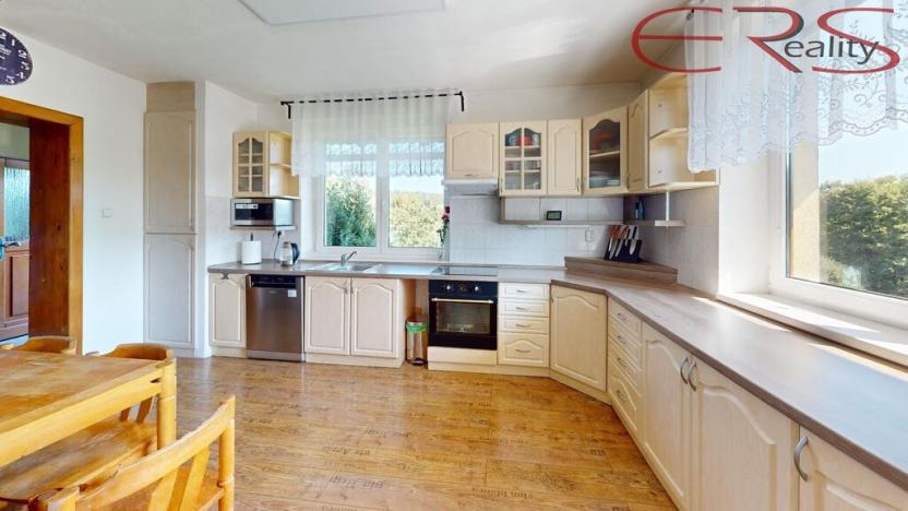 Prodej rodinného domu, Rychnov u Jablonce nad Nisou, Liščí, 300 m2