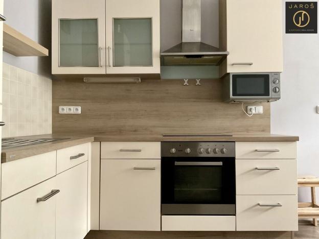 Pronájem bytu 2+kk, Kladno, Cyrila Boudy, 42 m2