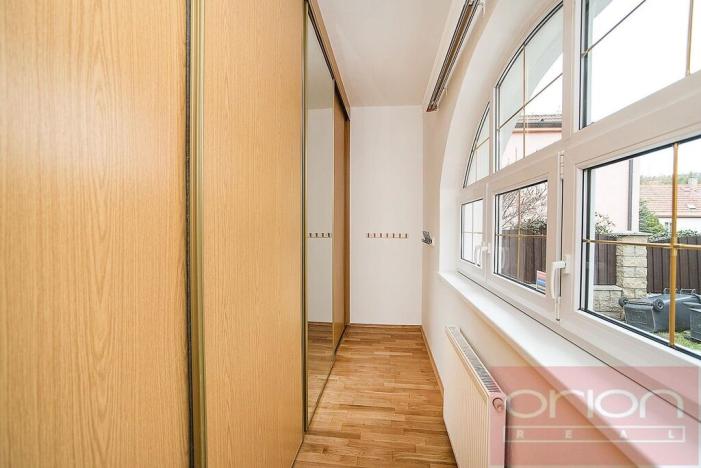 Pronájem rodinného domu, Praha - Nebušice, Ke strži, 400 m2