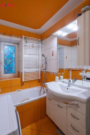 Prodej rodinného domu, Mladé Buky - Kalná Voda, 170 m2