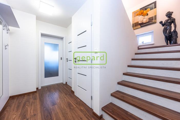 Prodej rodinného domu, Bečov nad Teplou, Na Zelené, 231 m2