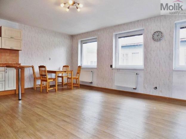 Prodej rodinného domu, Litvínov - Chudeřín, Husova, 205 m2