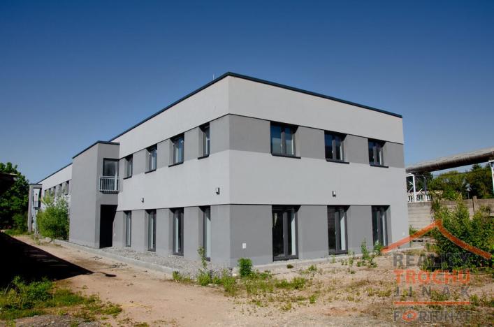 Prodej výrobních prostor, Hradec Králové, U Fotochemy, 1 m2