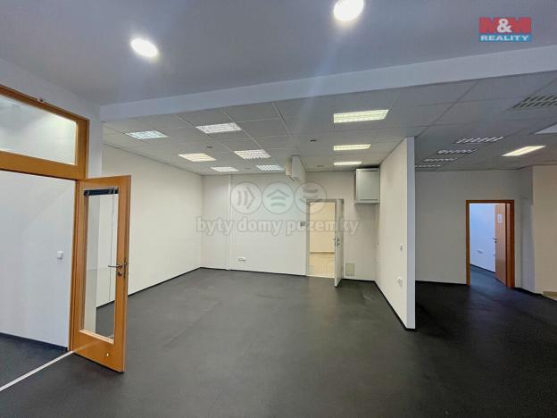 Pronájem obchodního prostoru, Ústí nad Labem - Ústí nad Labem-centrum, Velká Hradební, 280 m2