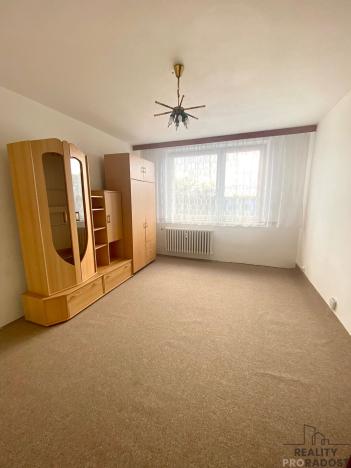 Pronájem bytu 1+1, Brno, Axmanova, 33 m2