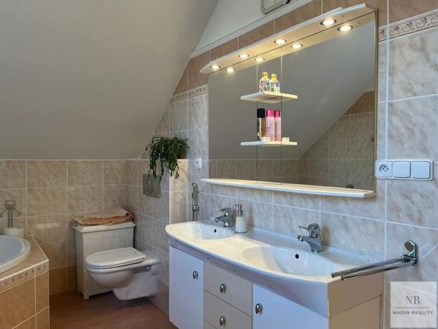 Prodej rodinného domu, Karlovy Vary, K Výhledu, 362 m2