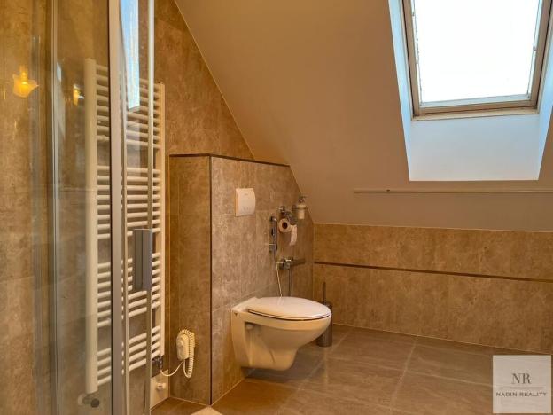 Prodej rodinného domu, Karlovy Vary, K Výhledu, 362 m2