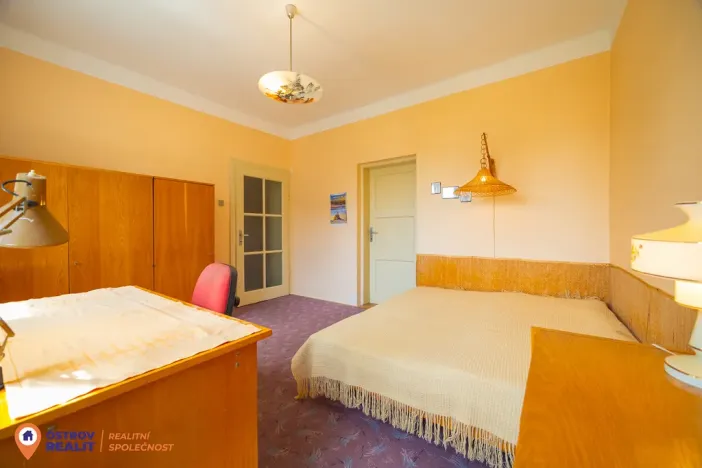 Prodej bytu 4+1, Šumperk, Masarykovo nám., 97 m2