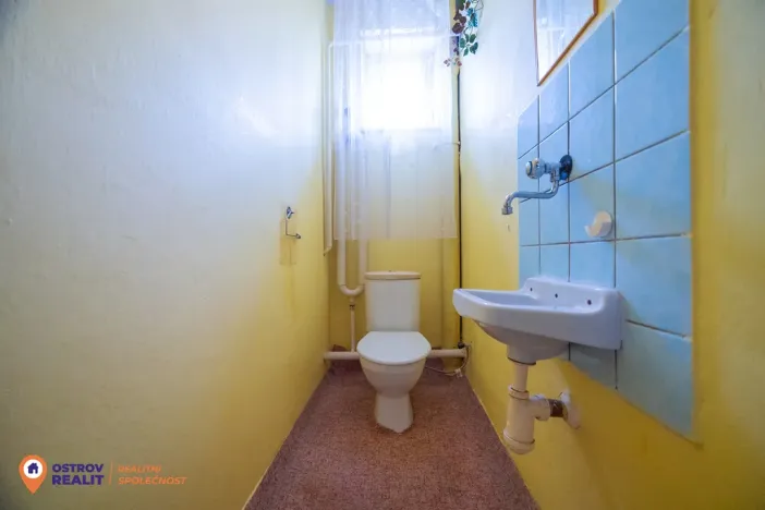 Prodej bytu 4+1, Šumperk, Masarykovo nám., 97 m2