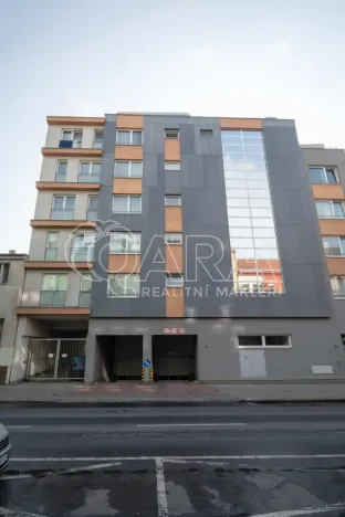 Pronájem bytu 1+kk, Praha - Vršovice, Petrohradská, 30 m2