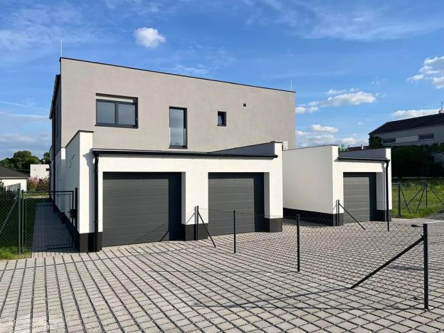 Prodej rodinného domu, Lázně Toušeň, Nad Tratí, 196 m2