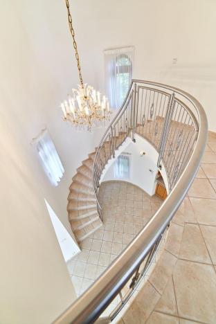 Pronájem vily, Praha - Nebušice, Nebušická, 255 m2