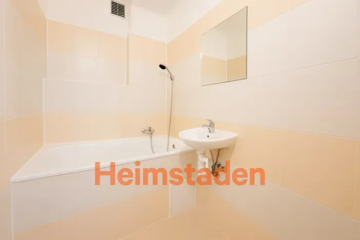 Pronájem bytu 2+1, Havířov - Šumbark, nám. T. G. Masaryka, 53 m2