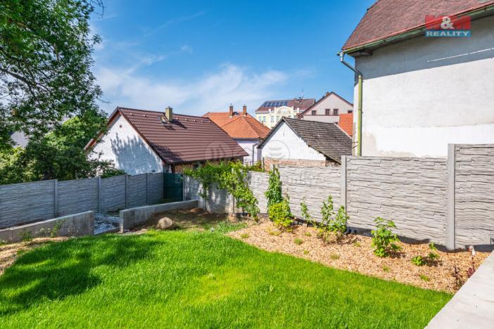 Prodej rodinného domu, Kamenice nad Lipou, Dobšova, 210 m2