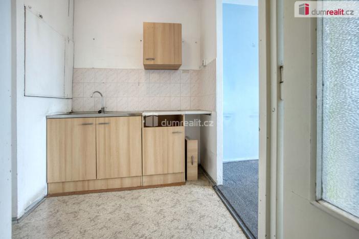 Pronájem obchodního prostoru, Neratovice, Kojetická, 39 m2