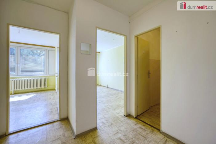 Pronájem obchodního prostoru, Neratovice, Kojetická, 39 m2