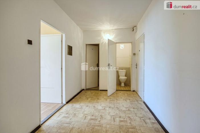 Pronájem obchodního prostoru, Neratovice, Kojetická, 39 m2