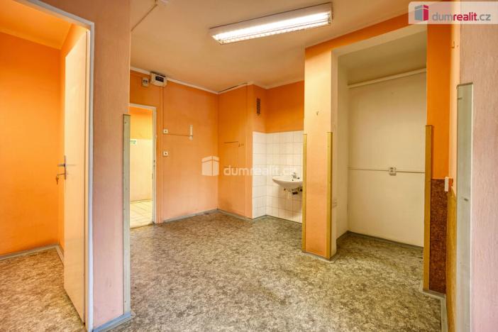 Pronájem obchodního prostoru, Neratovice, Kojetická, 39 m2