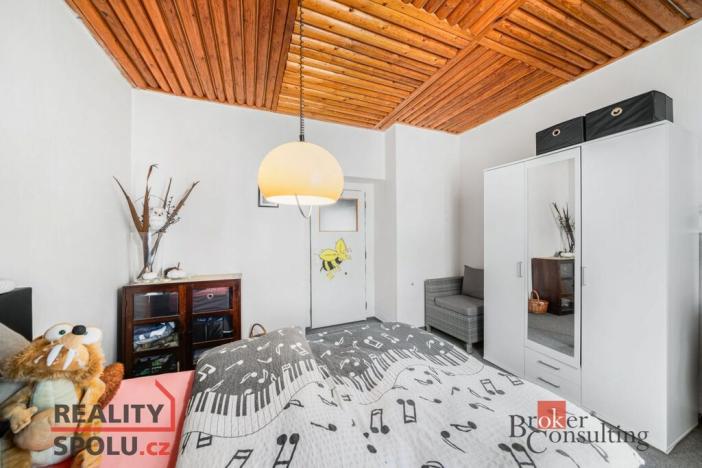 Prodej rodinného domu, Dolany, 198 m2