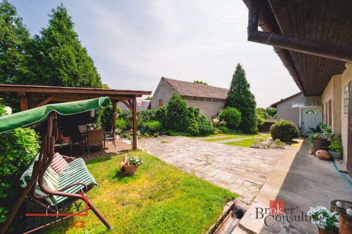 Prodej rodinného domu, Dolany, 198 m2