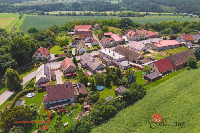 Prodej rodinného domu, Dolany, 198 m2