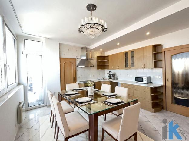 Prodej bytu 5+1, Prostějov, Poděbradovo nám., 133 m2