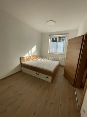 Pronájem bytu 2+kk, České Budějovice, 56 m2