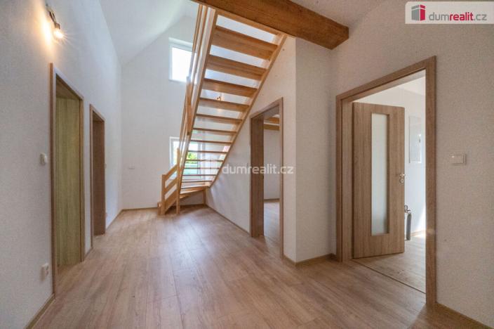 Prodej rodinného domu, Suchdol nad Lužnicí - Klikov, Husova, 187 m2