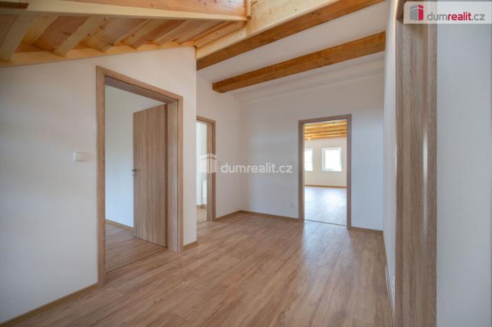 Prodej rodinného domu, Suchdol nad Lužnicí - Klikov, Husova, 187 m2