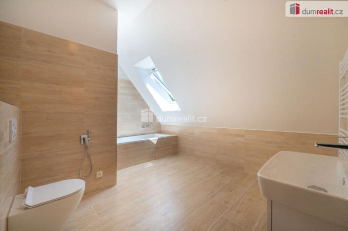 Prodej rodinného domu, Suchdol nad Lužnicí - Klikov, Husova, 187 m2